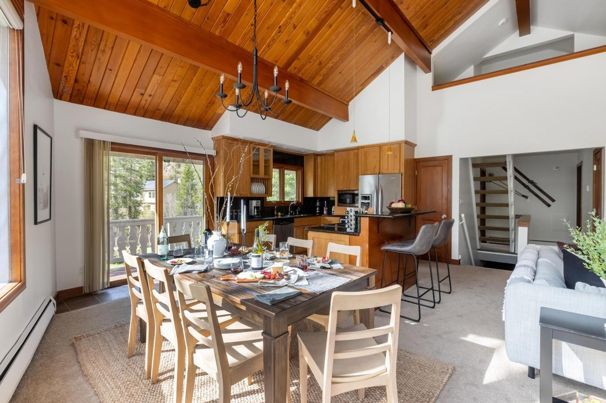 Bighorn By Avantstay Spacious Ski Cabin W Sprawling Porch Views Hot Tub Vail Bagian luar foto