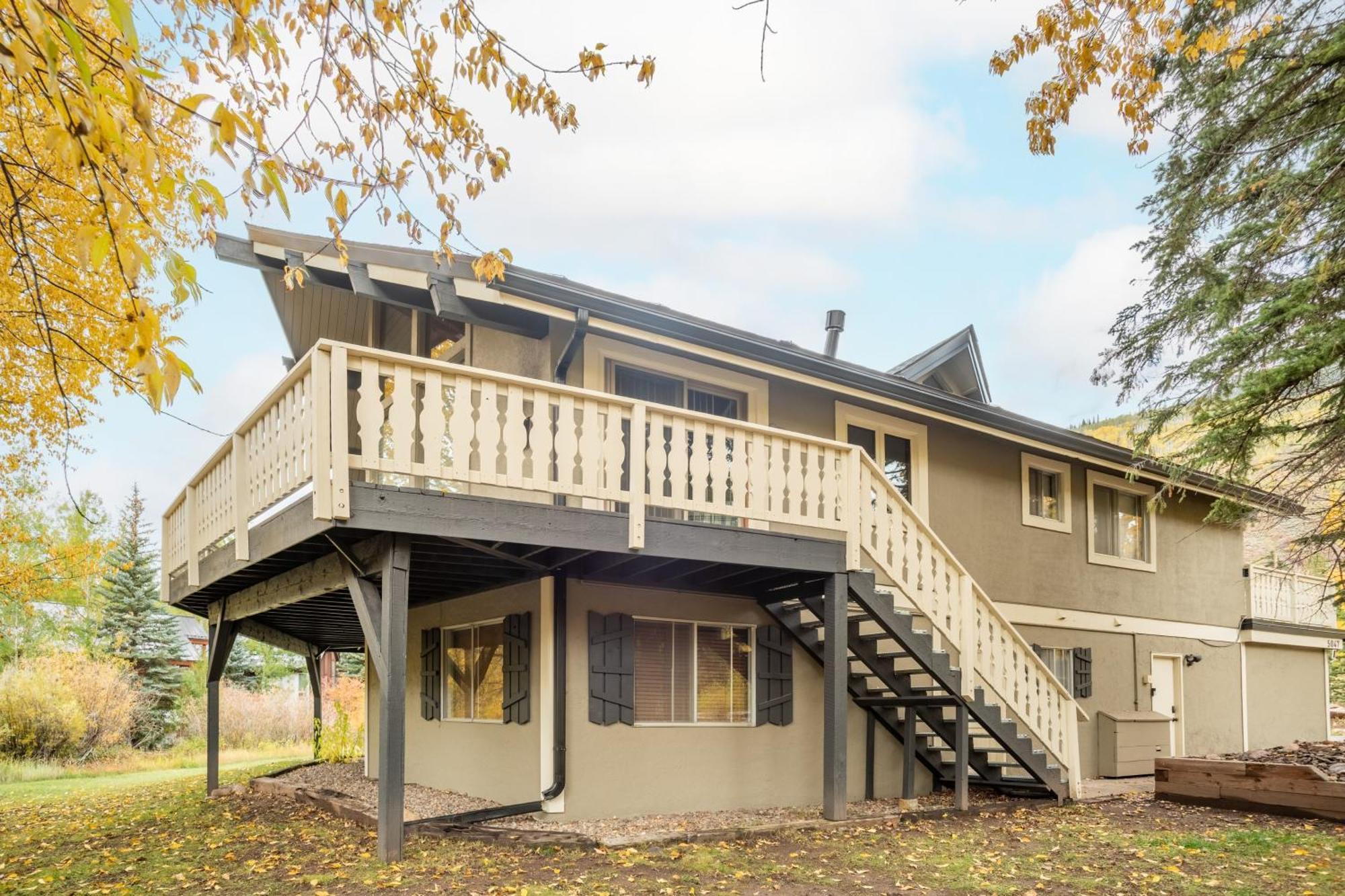 Bighorn By Avantstay Spacious Ski Cabin W Sprawling Porch Views Hot Tub Vail Bagian luar foto